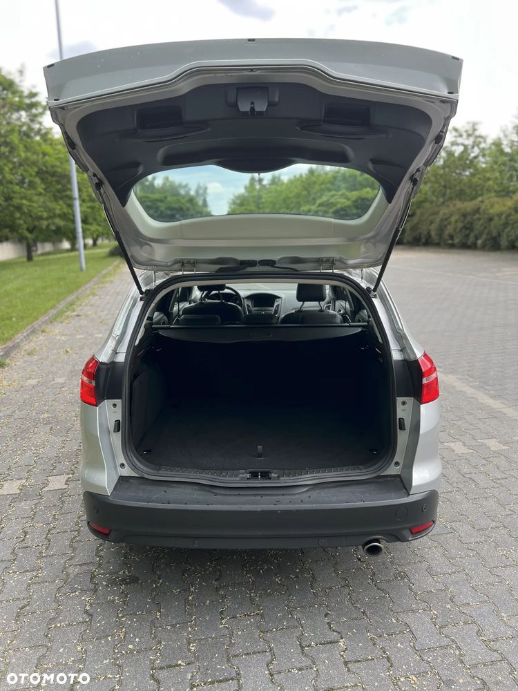 Ford Focus 2.0 TDCi Titanium ASS PowerShift - 6