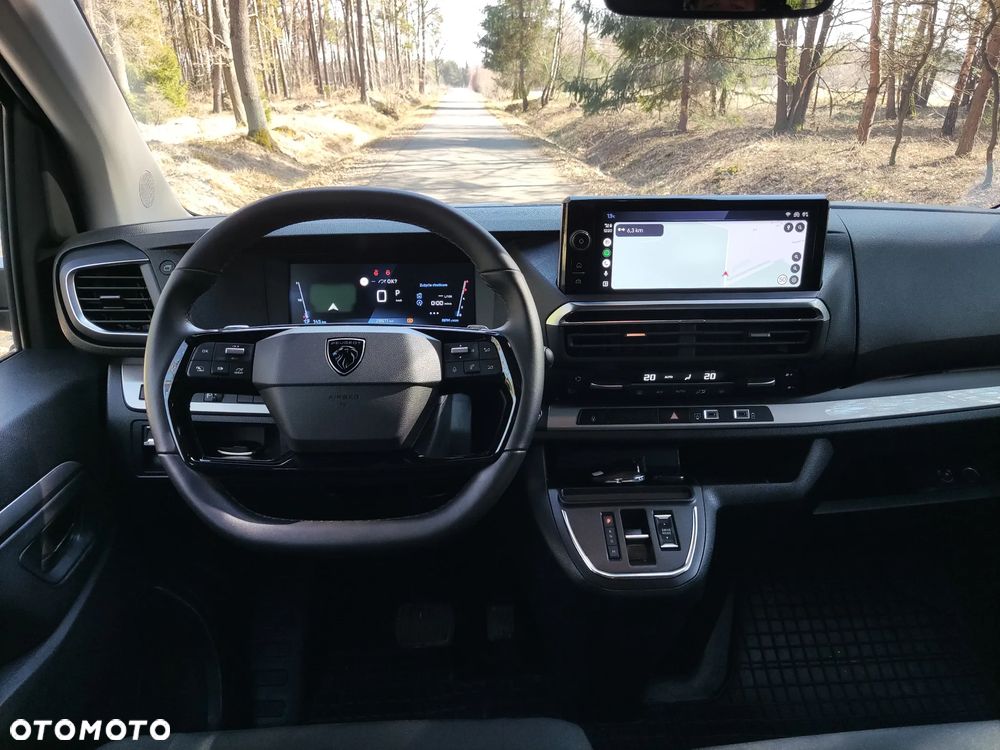 Peugeot Traveller 2.0 BlueHDi Long Business EAT8 - 17