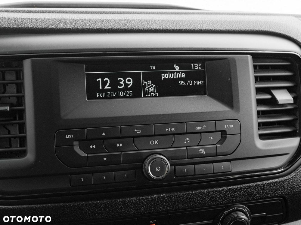 Toyota ProAce Kombi 2.0 D-4D Long 2,8t - 18