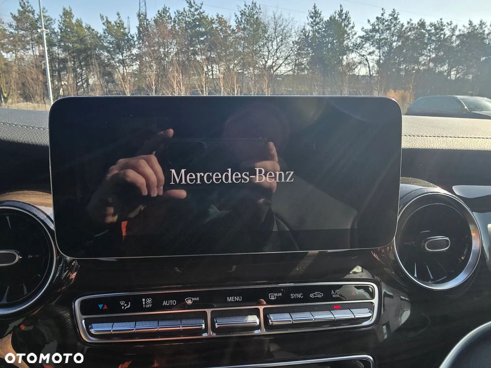 Mercedes-Benz Klasa V 300 d 4-Matic Avantgarde 9G-Tronic (d³ugi) - 30