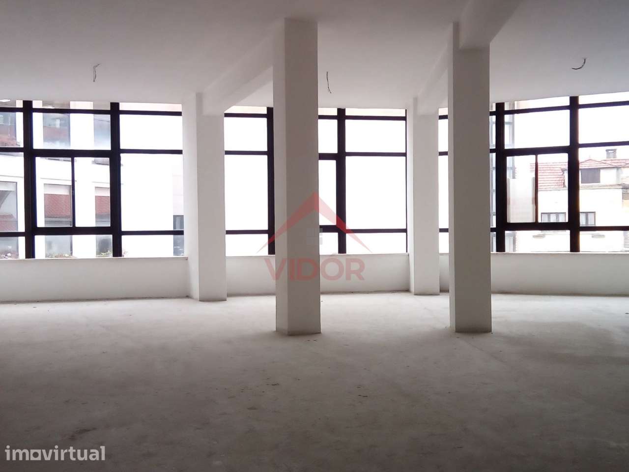 Escritório 83m² na Praça do Município - Águeda - Grande imagem: 3/7