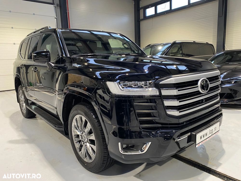 Toyota Land Cruiser 300 - 1