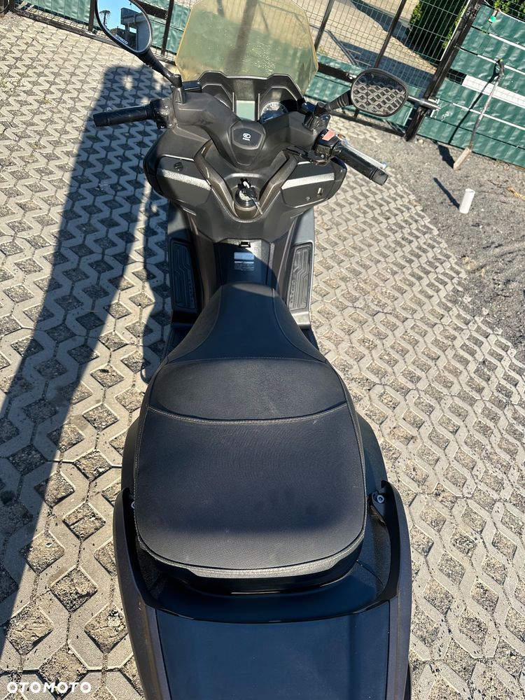 Kymco X-Town - 4