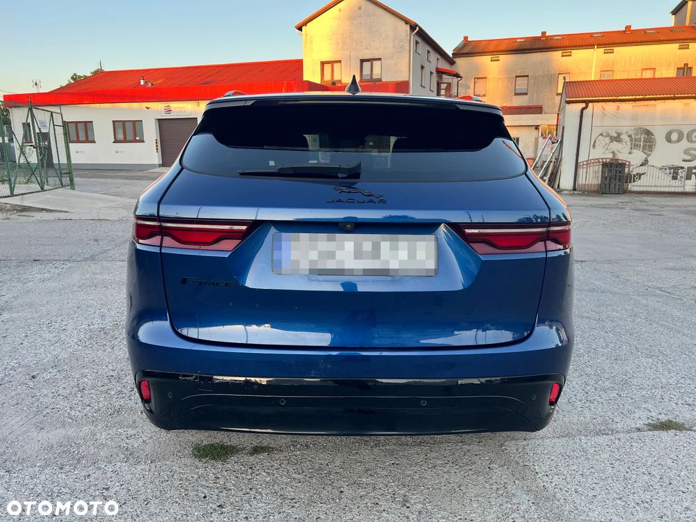 Jaguar F-Pace P250 AWD S - 8