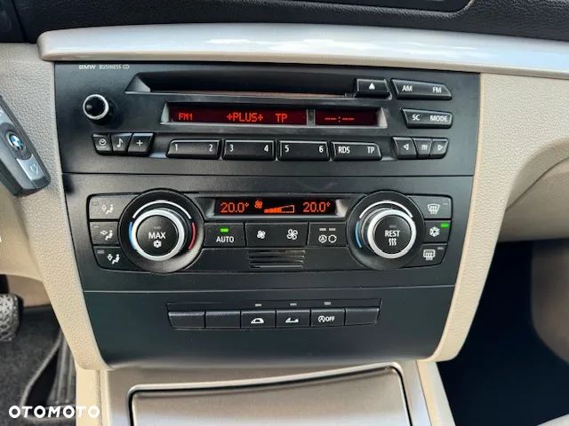 BMW Seria 1 120d Cabrio - 18