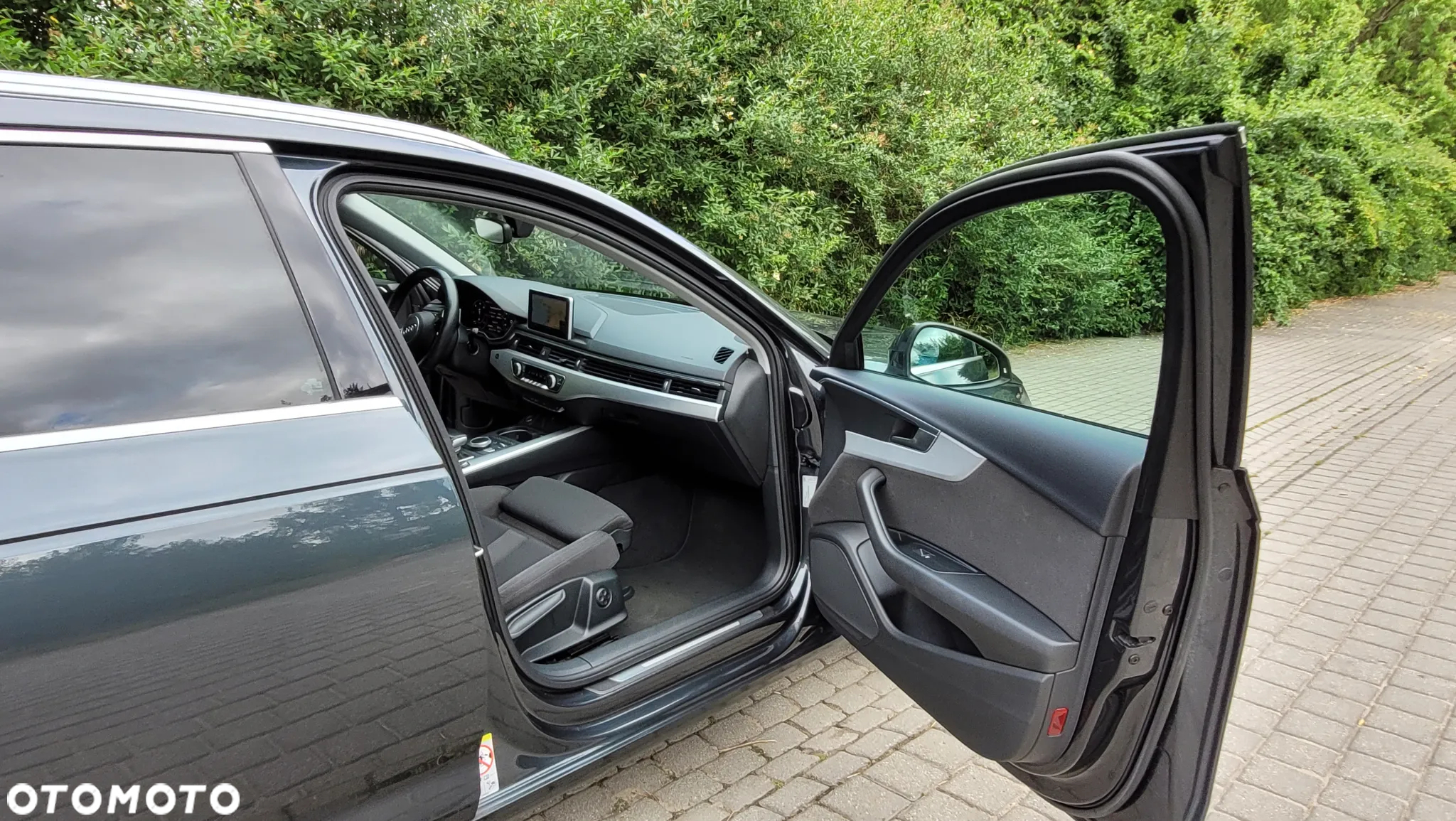 Audi A4 2.0 TDI S tronic - 16