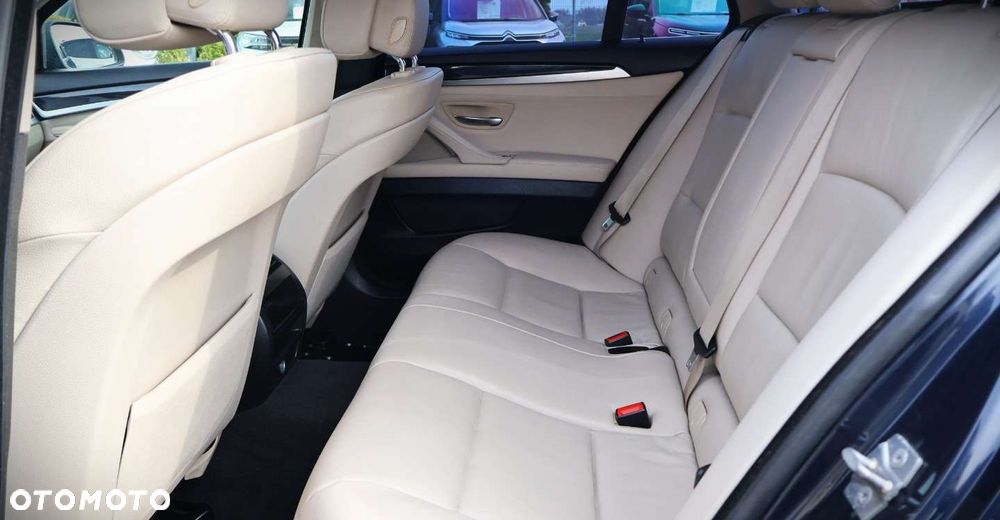 BMW Seria 5 - 13