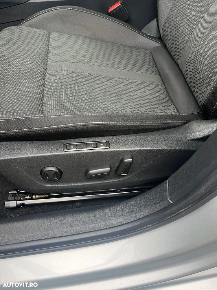 Skoda Octavia 2.0 TDI DSG First Edition - 15
