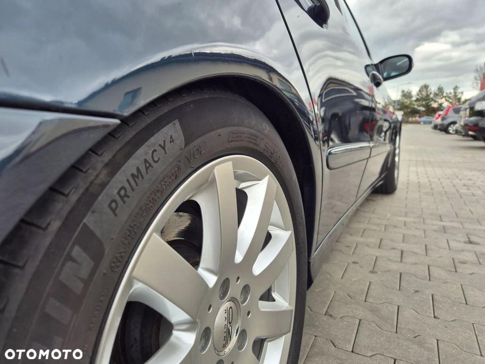 Mercedes-Benz Klasa E 320 T Avantgarde - 9