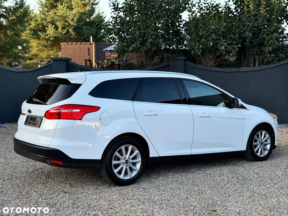 Ford Focus 1.0 EcoBoost STart-Stopp-System TITANIUM - 8