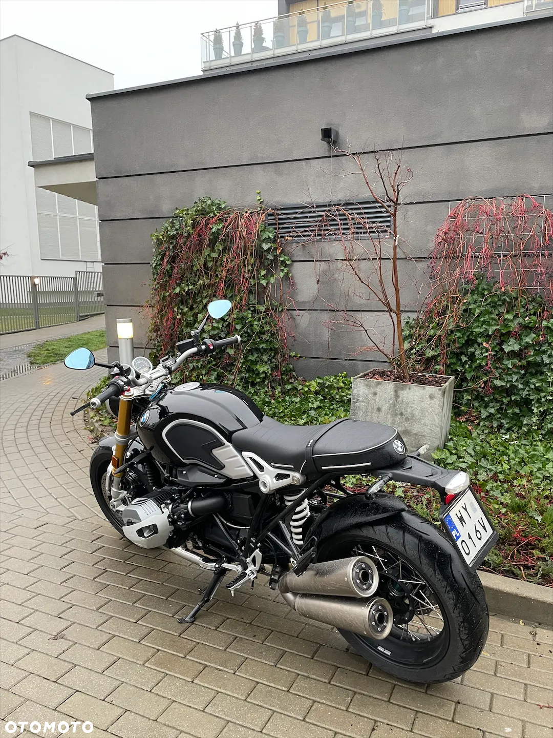 BMW R - 15