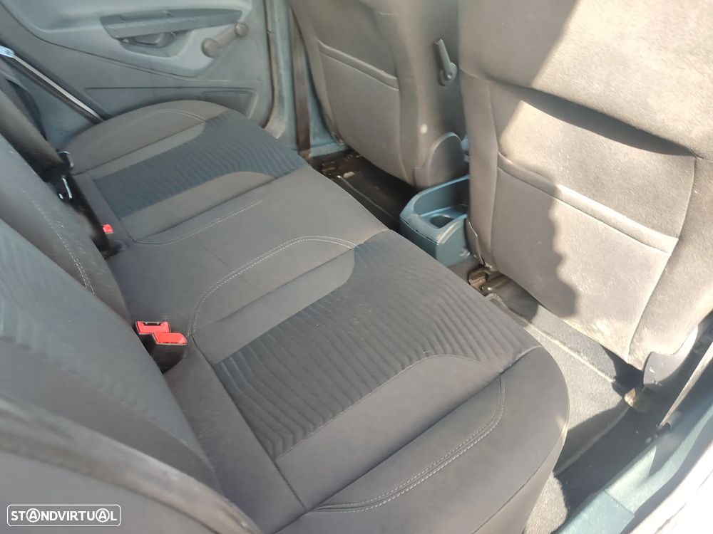 Ford Fiesta 1.6 TDCI ECOnetic - 10