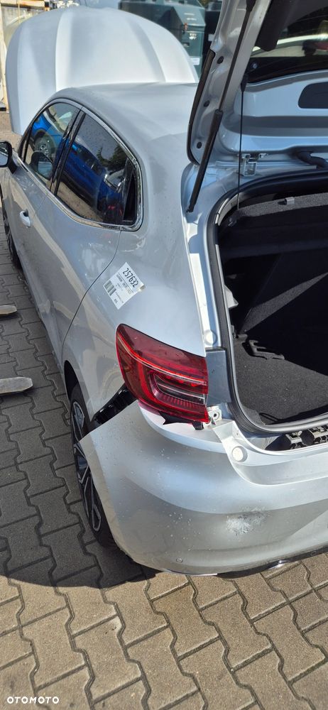Renault Clio - 21