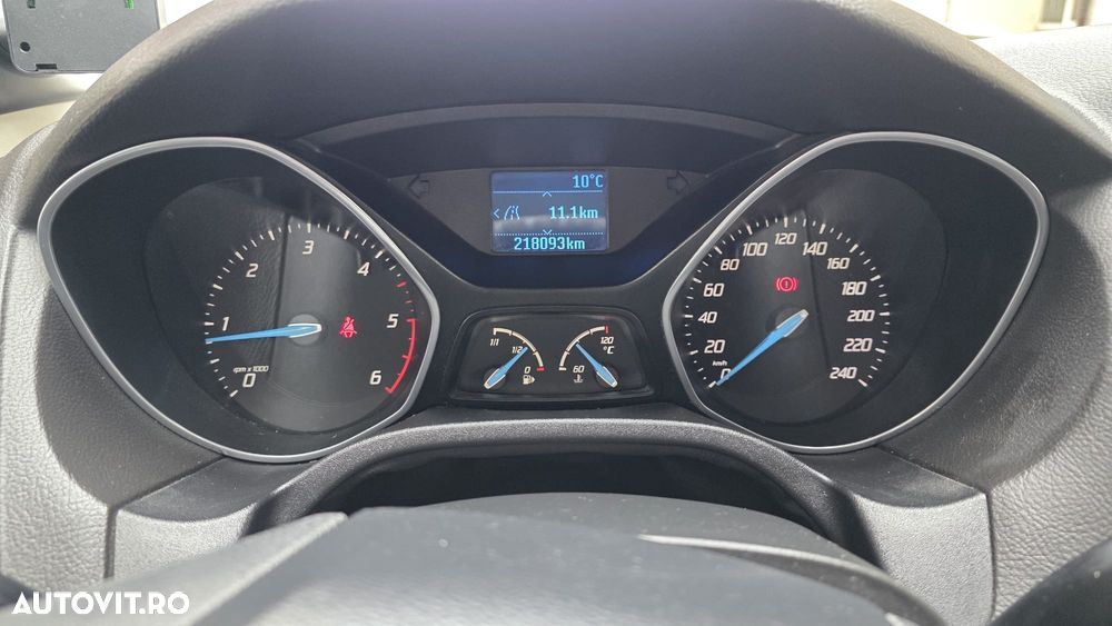 Ford Focus 1.6 TDCI DPF Econetic - 11