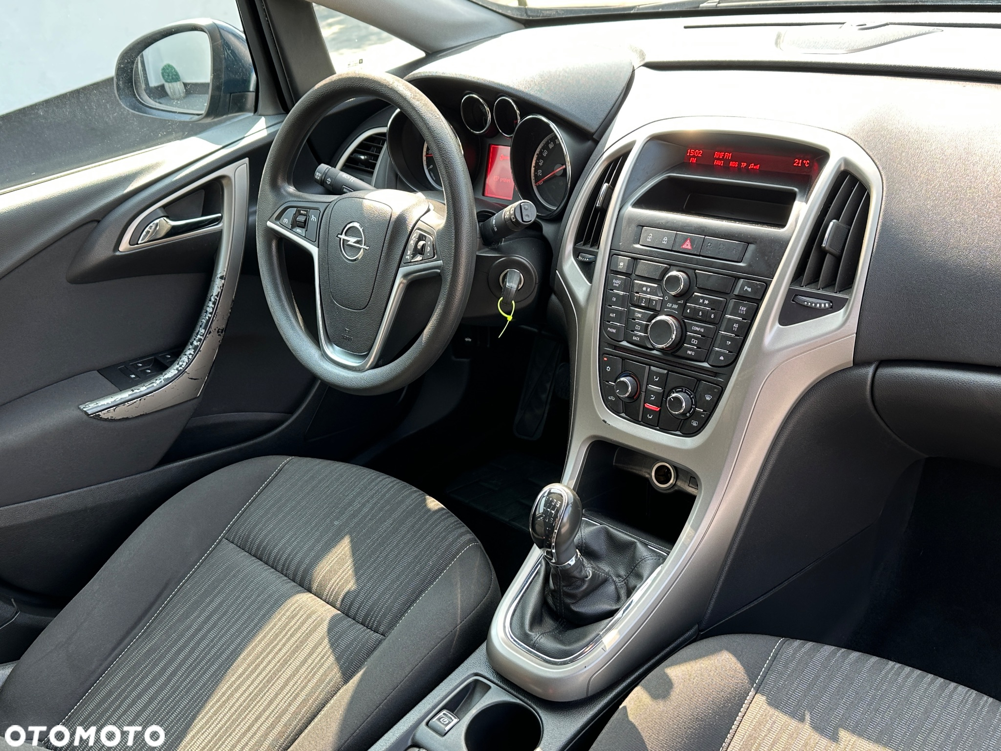 Opel Astra - 16