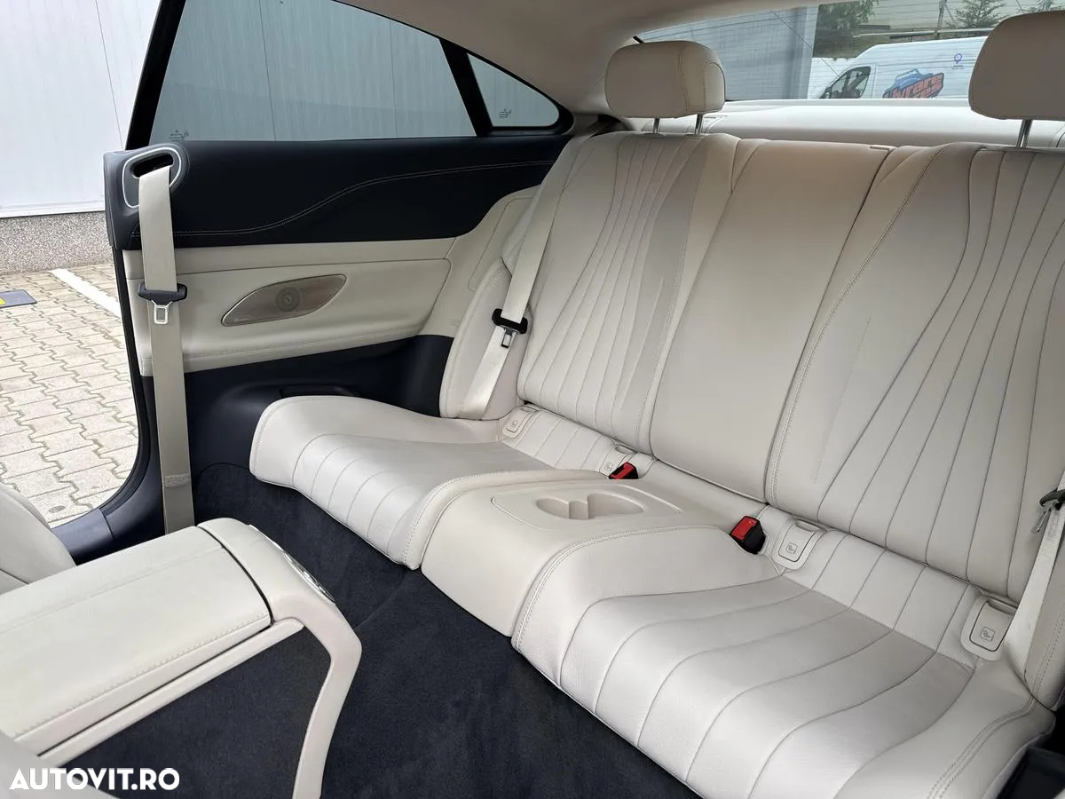 Mercedes-Benz E 200 Coupe 4MATIC MHEV Aut. - 17