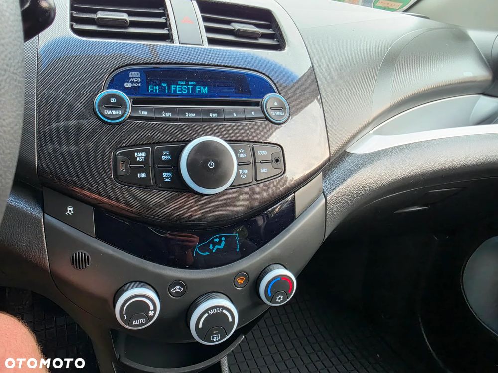 Chevrolet Spark 1.2 LT - 15