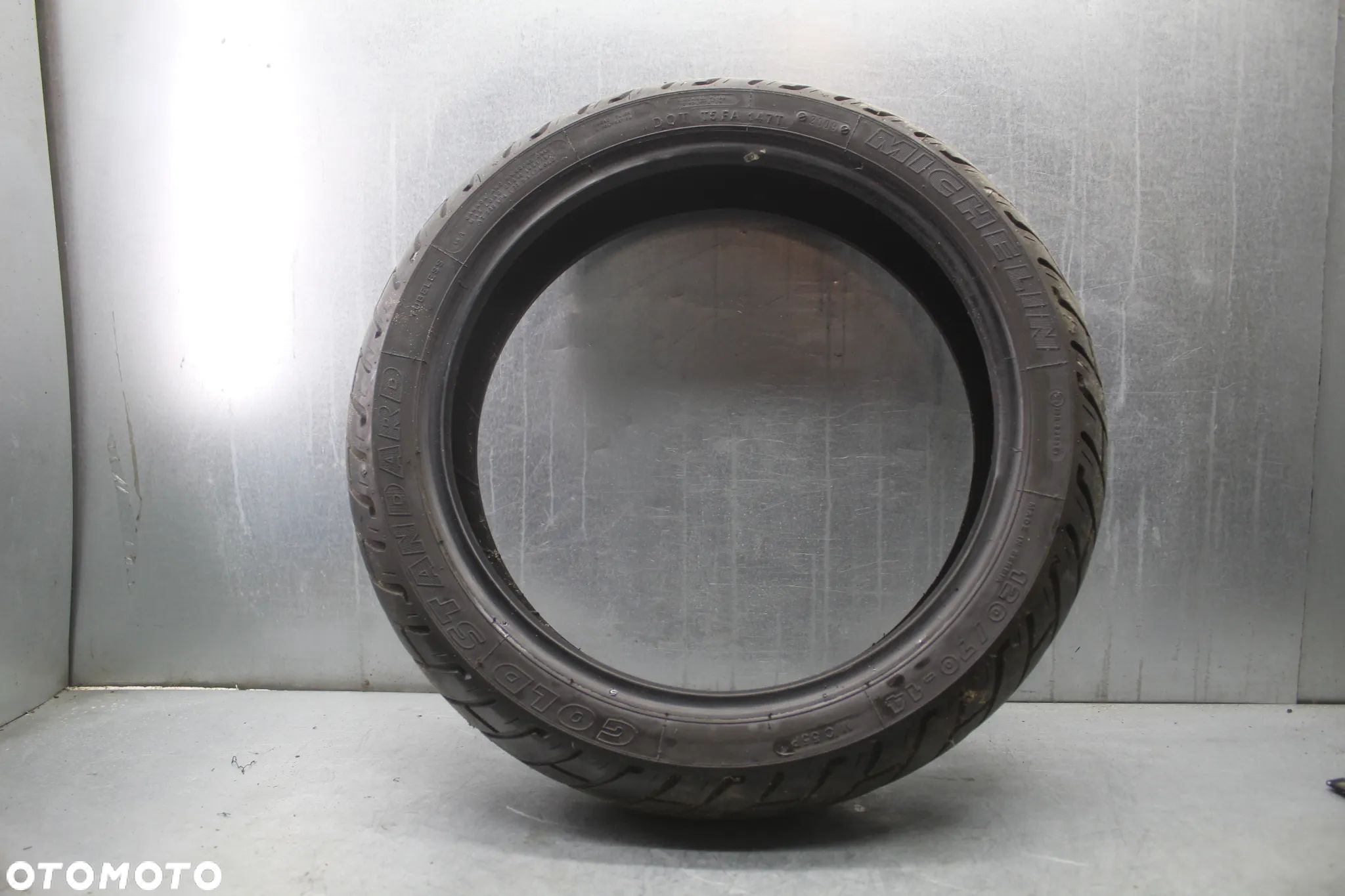 Opona motocyklowa Michelin Gold standard 120/70 R14 C429 - 1