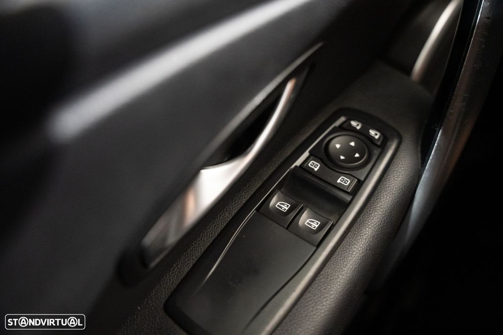Renault Mégane 1.5 dCi Dynamique S - 14