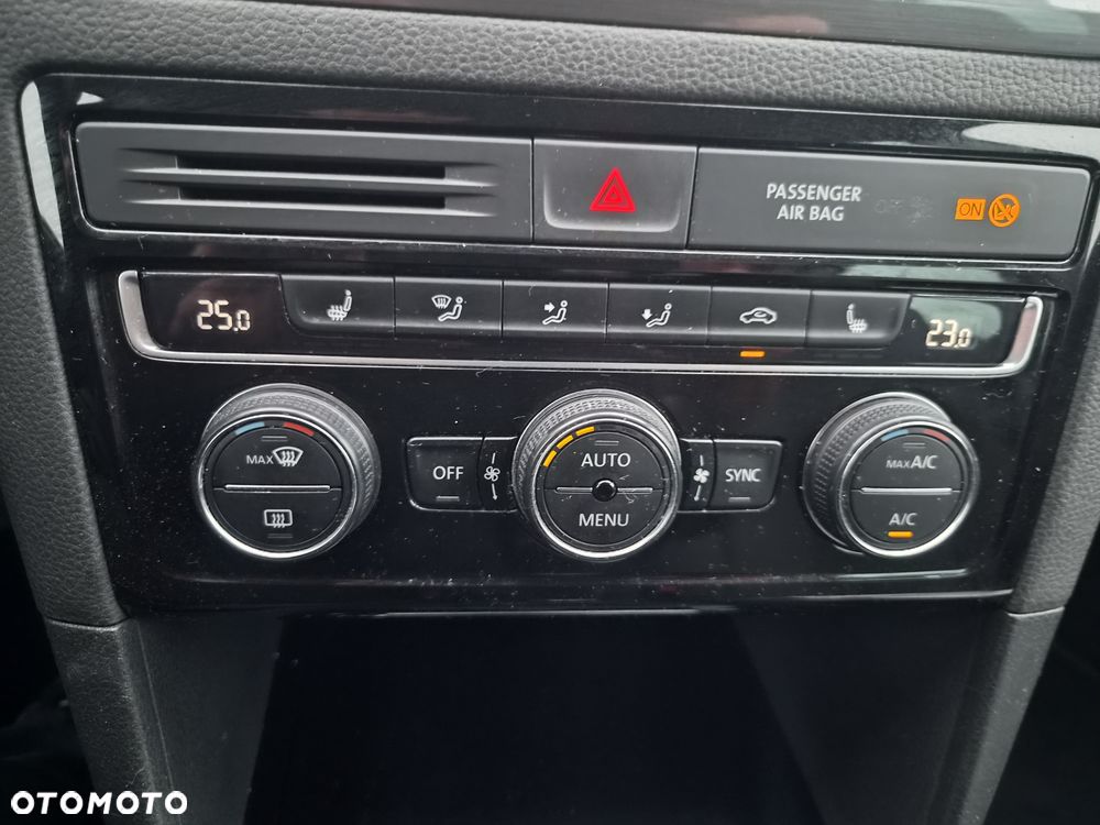 Volkswagen Golf Sportsvan 2.0 TDI BlueMotion Technology Allstar - 35