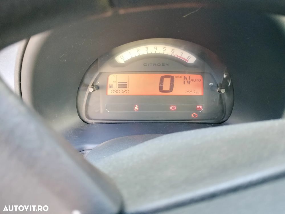 Citroën C3 Pluriel 1.6i 16V Senso Drive - 6