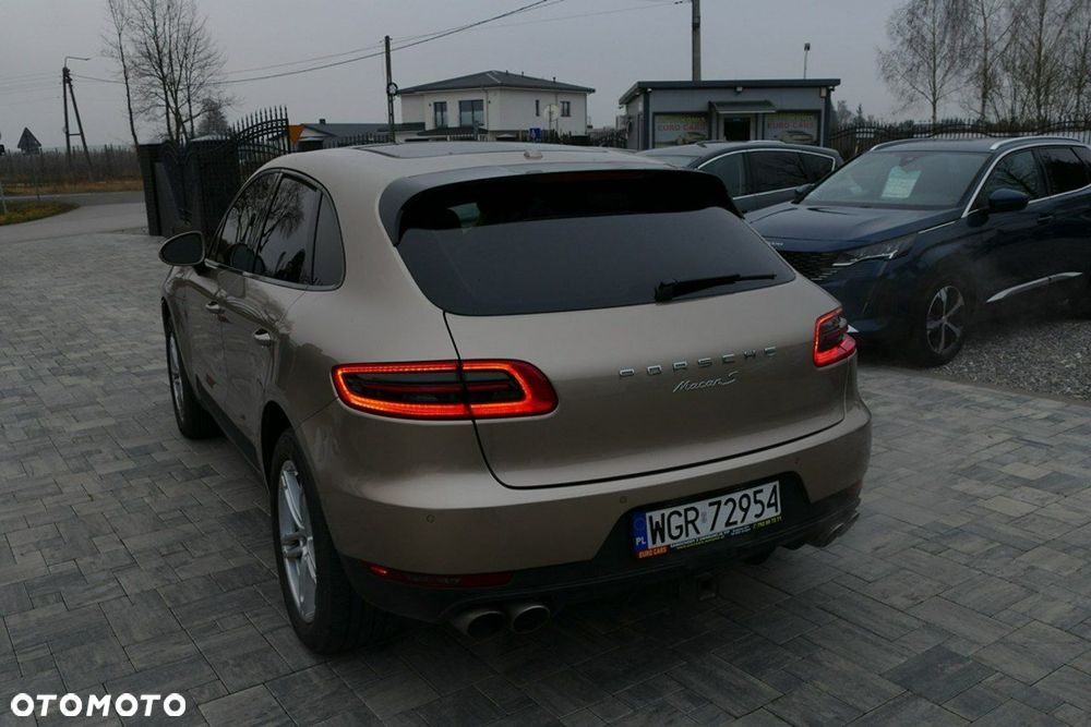 Porsche Macan S - 13