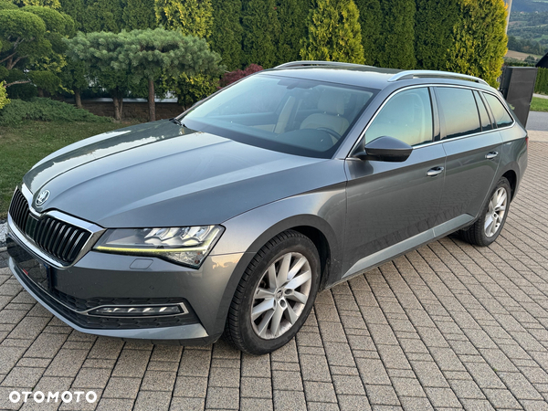 Skoda Superb Combi 2.0 TDI DSG Premium Edition