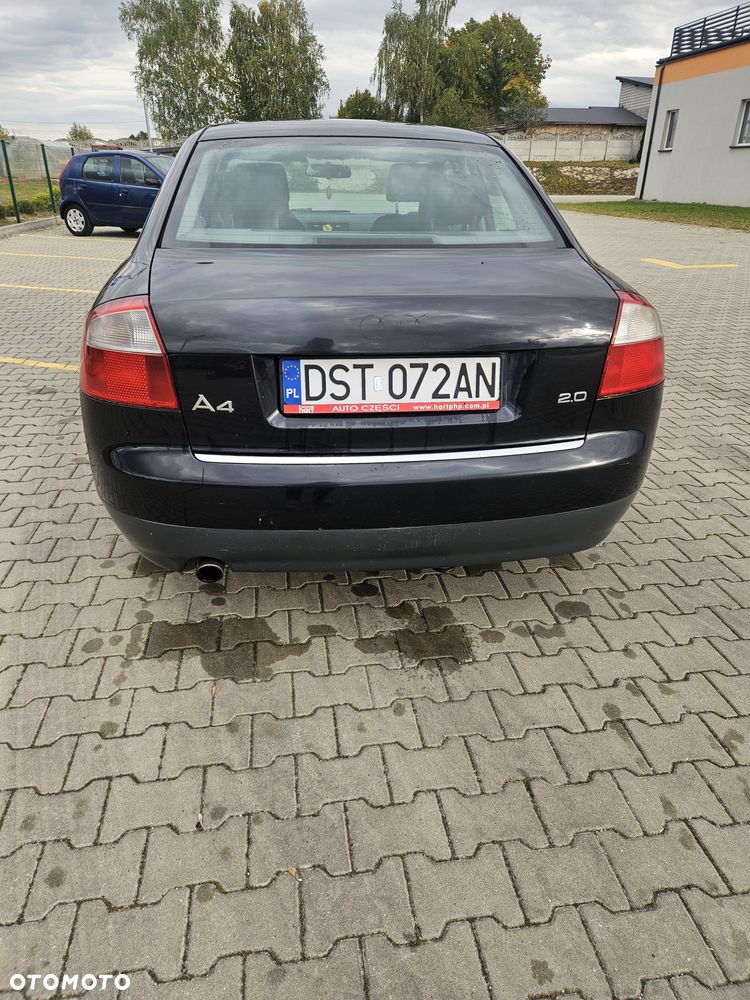 Audi A4 2002 photo 2