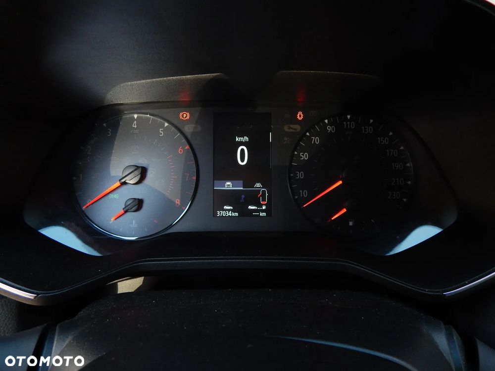 Renault Clio - 16