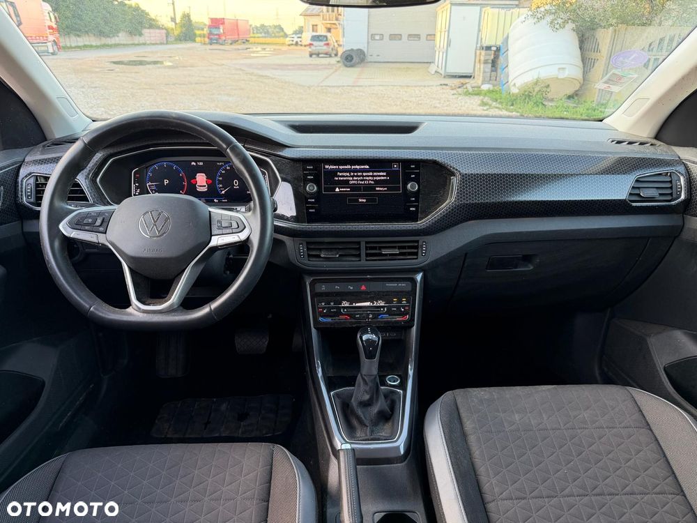 Volkswagen T-Cross - 14