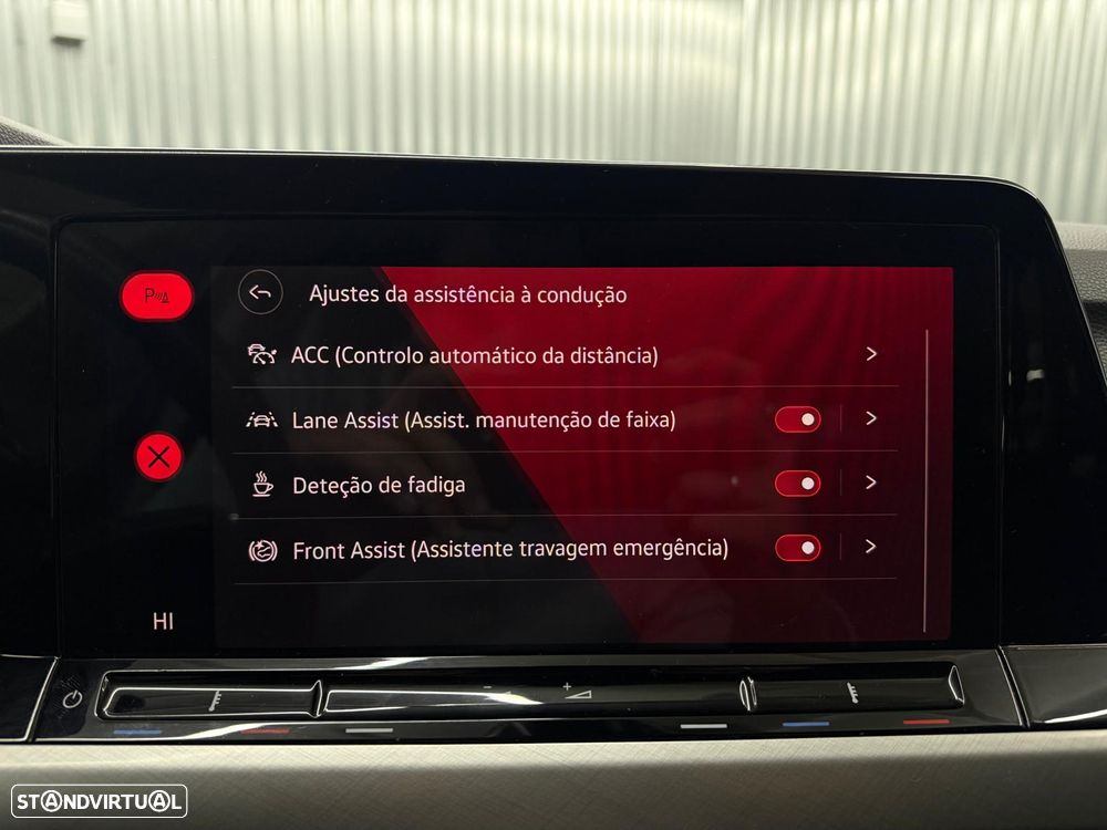 VW Golf 1.0 TSI Sportline - 13