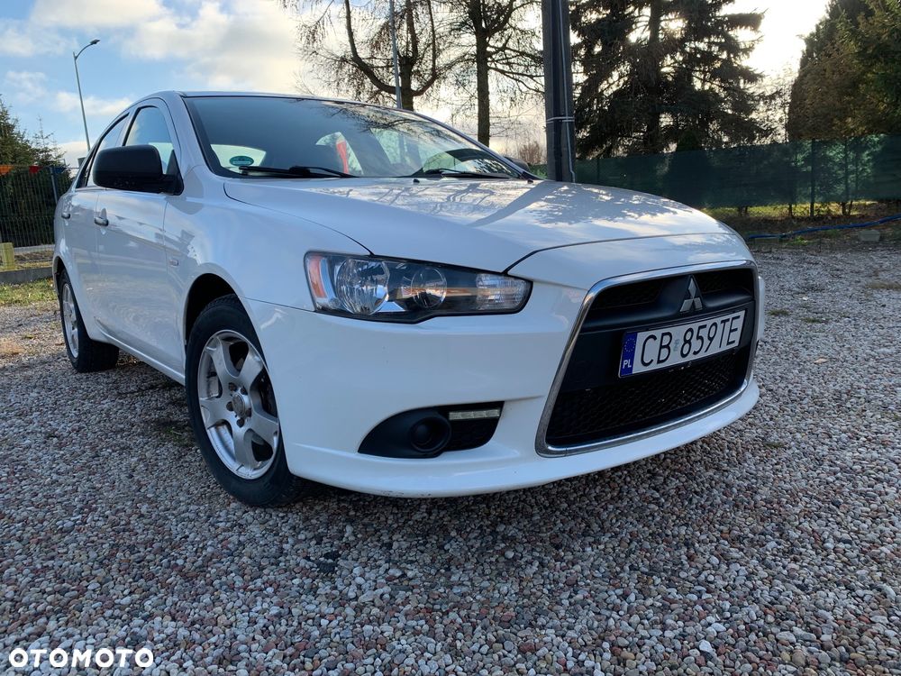 Mitsubishi Lancer 1.5 - 3