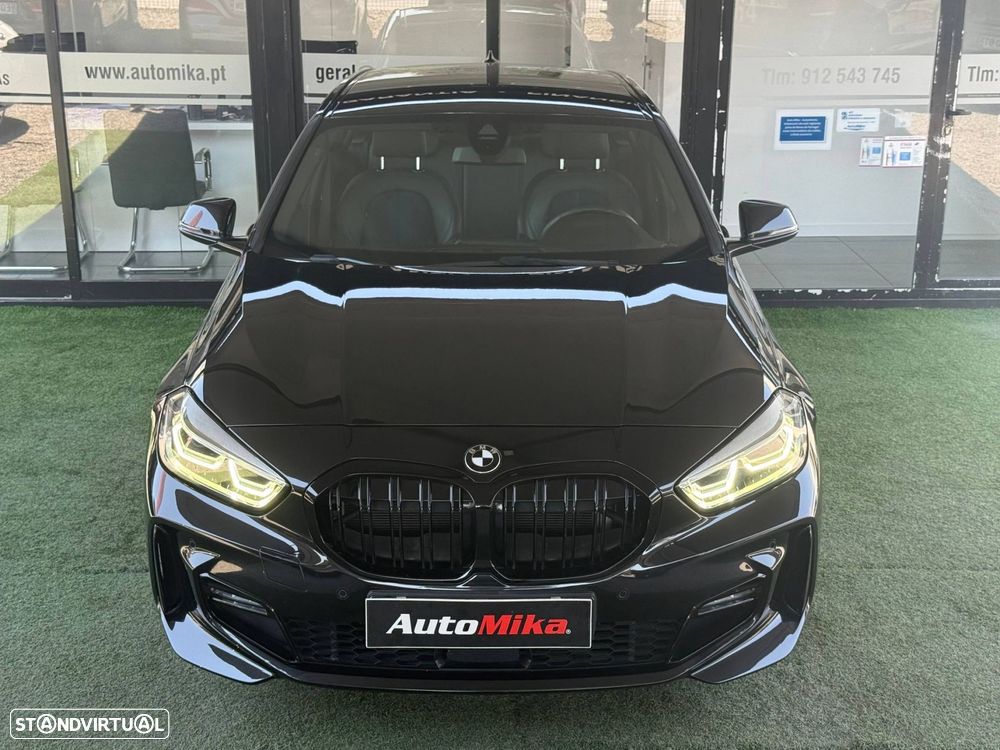 BMW 116 d Pack Desportivo M - 11