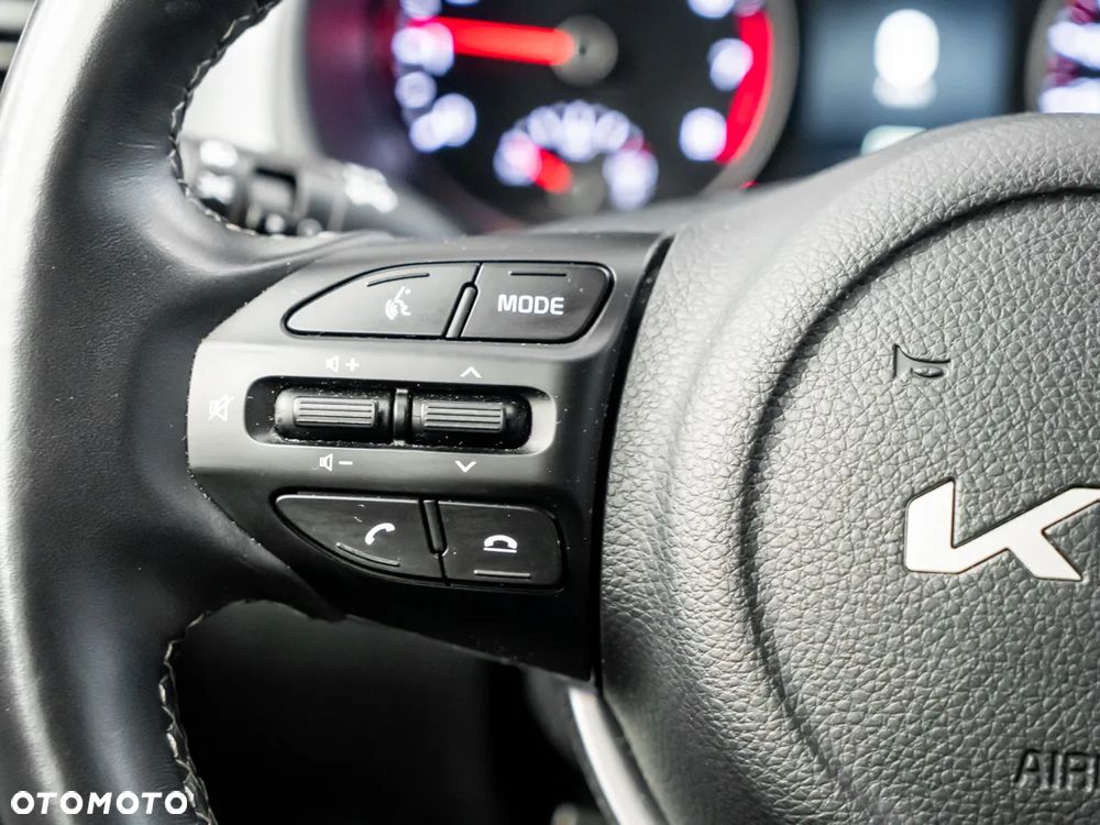 Kia Stonic 1.0 T-GDI M DCT - 26