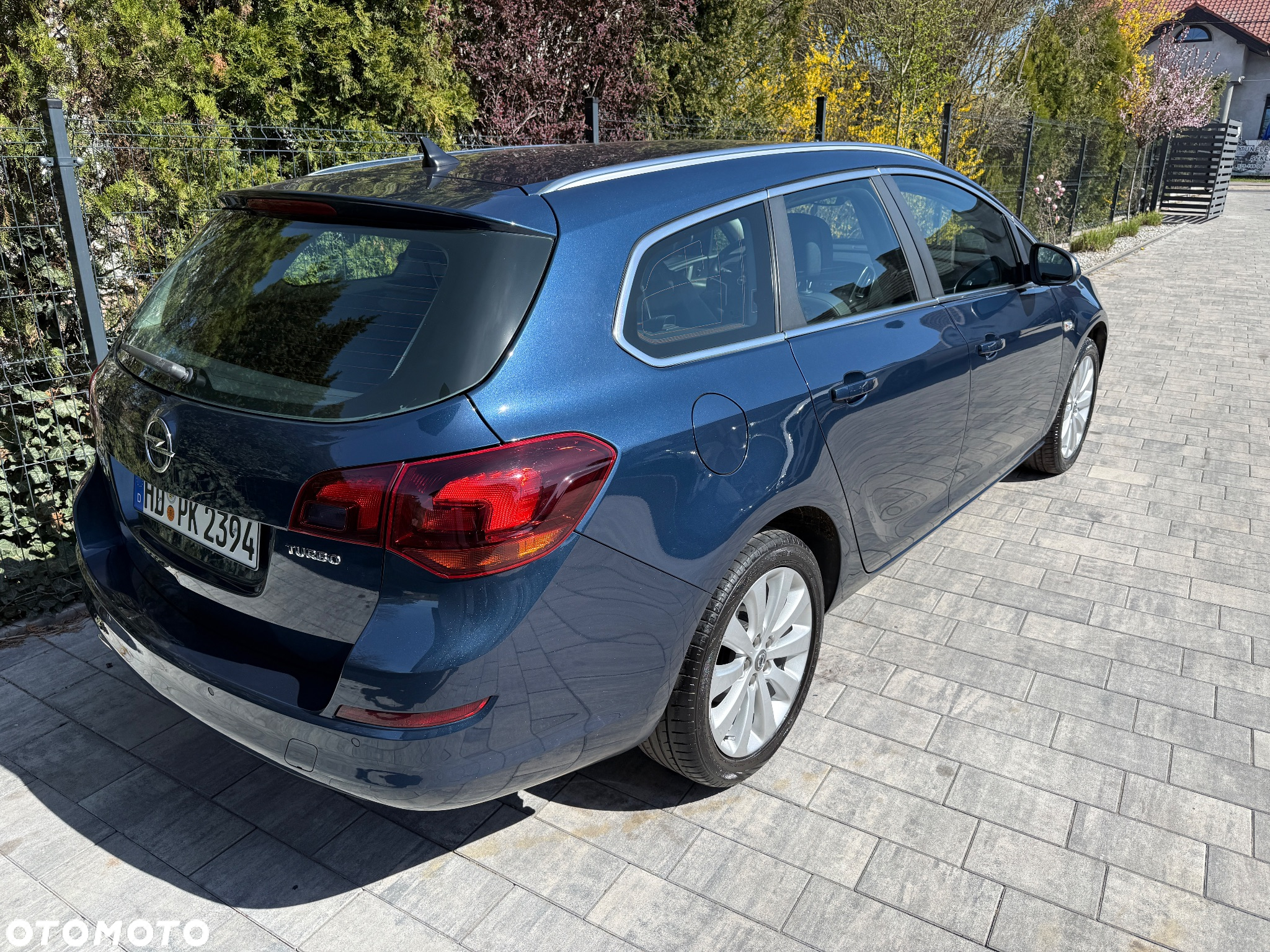 Opel Astra IV 1.4 T Cosmo - 8