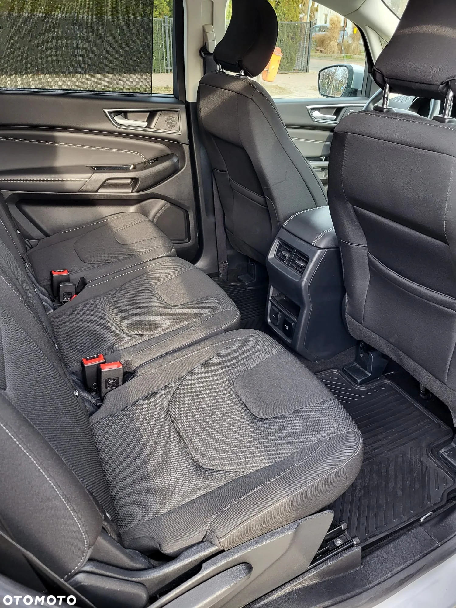 Ford S-Max 2.0 EcoBlue TITANIUM - 12