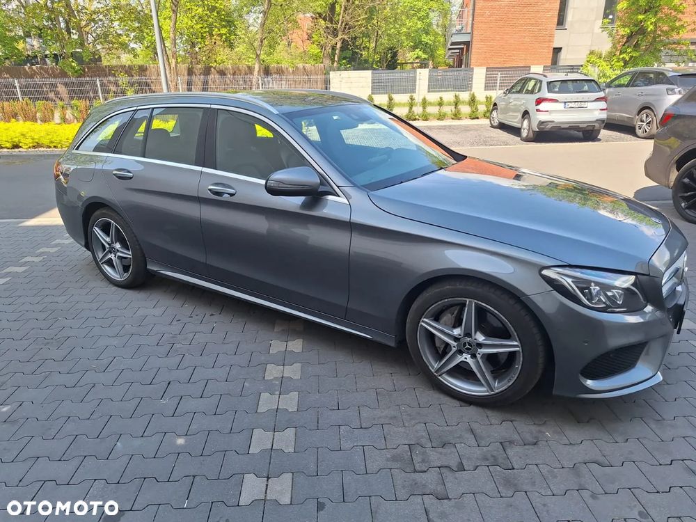Mercedes-Benz Klasa C 250 d 4Matic T 9G-TRONIC AMG Line - 5