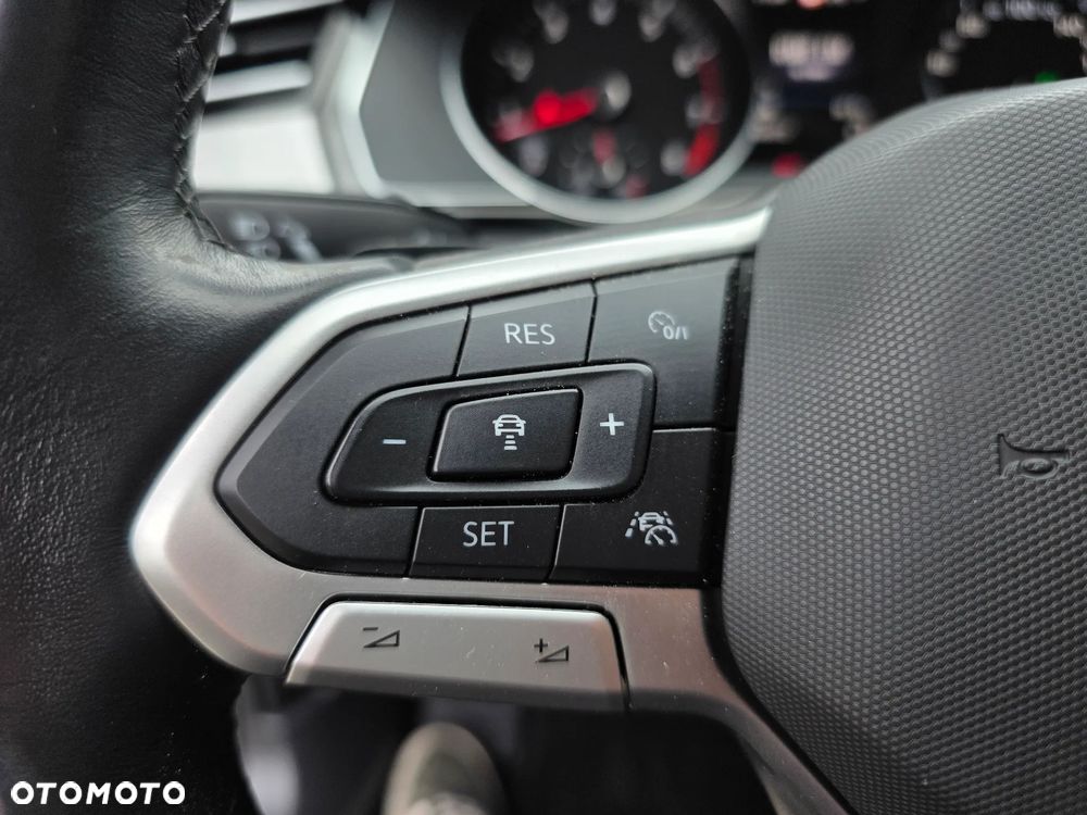 Volkswagen Passat 1.5 TSI EVO Business DSG - 28