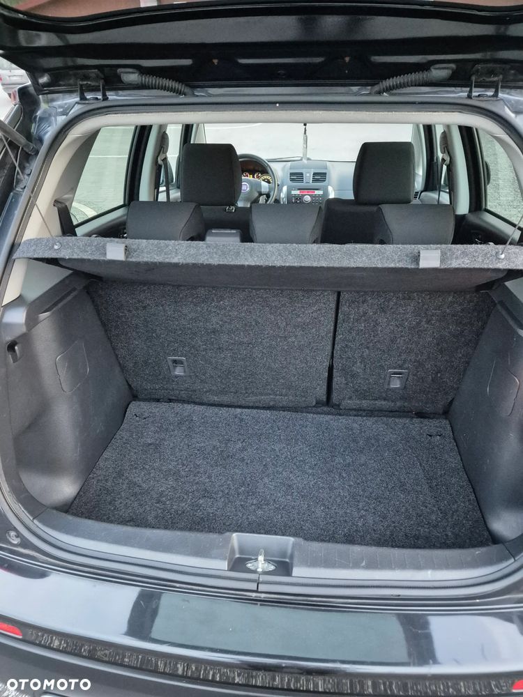 Fiat Sedici 1.6 16V 4x2 Emotion - 11