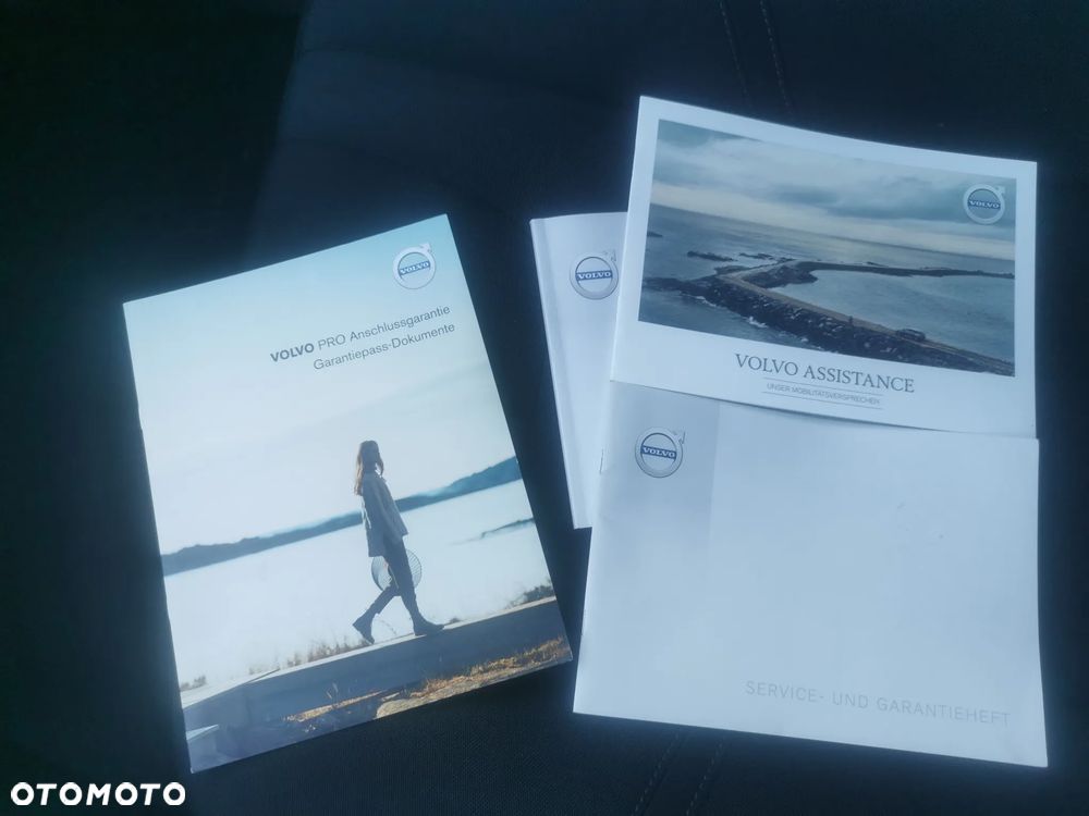 Volvo V40 T2 Summum - 24