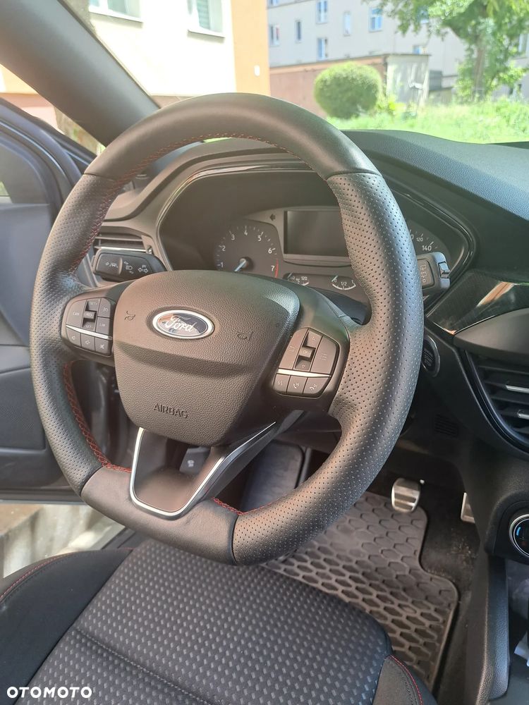 Ford Focus 1.0 EcoBoost ST-Line ASS - 18