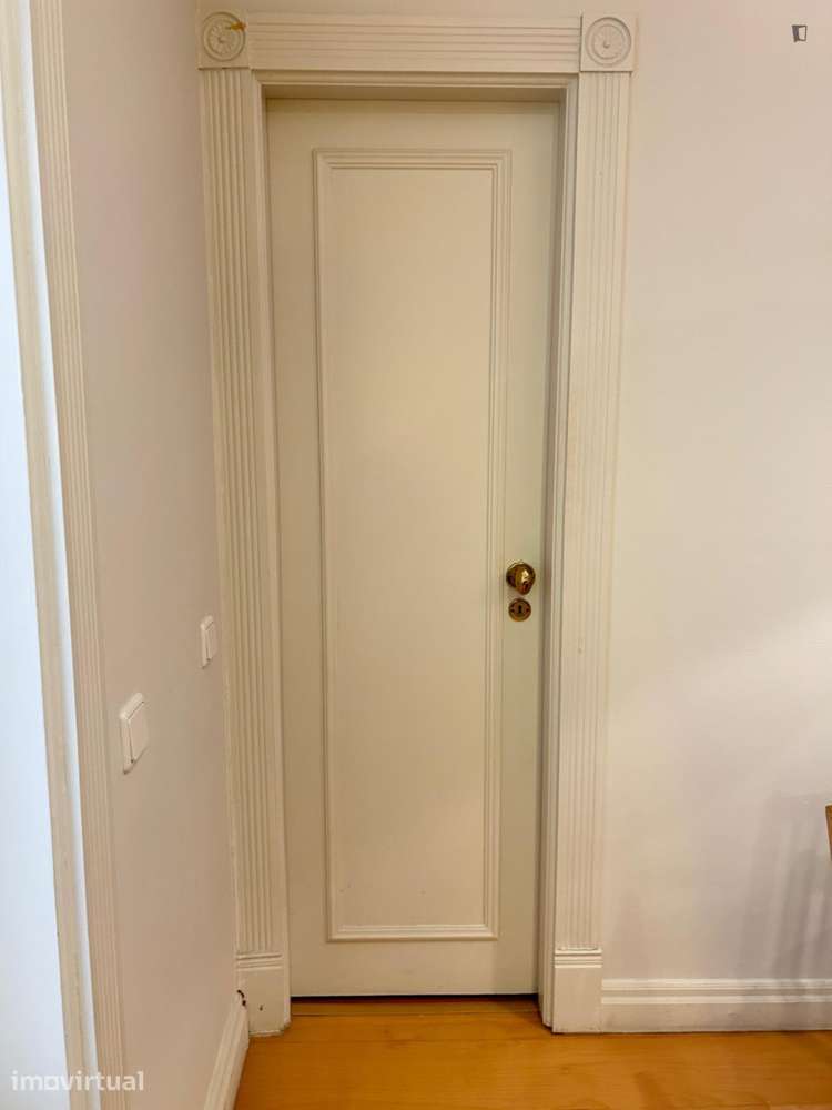 Apartamento com 3 quartos - localizado em Martim Moniz Lisbon - Grande imagem: 4/22