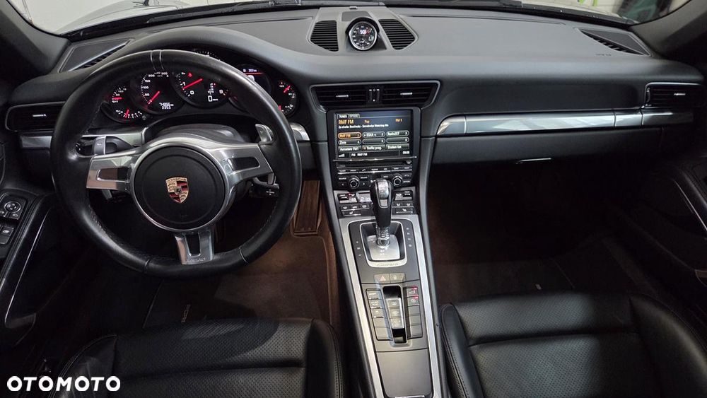Porsche 911 Carrera Black Edition PDK - 17