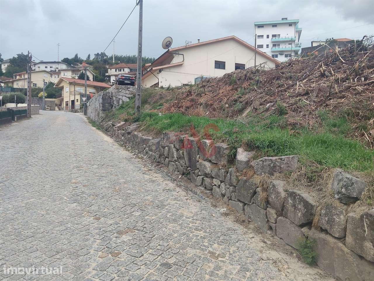 Terreno Rústico Urbanizável em Roriz, Santo Tirso com 18.300 m² e Pote - Grande imagem: 4/4