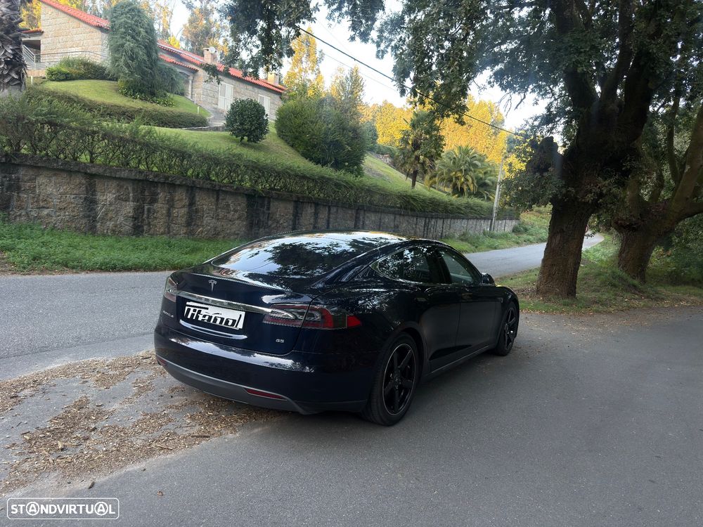 Tesla Model S 85 Perfomance - 3