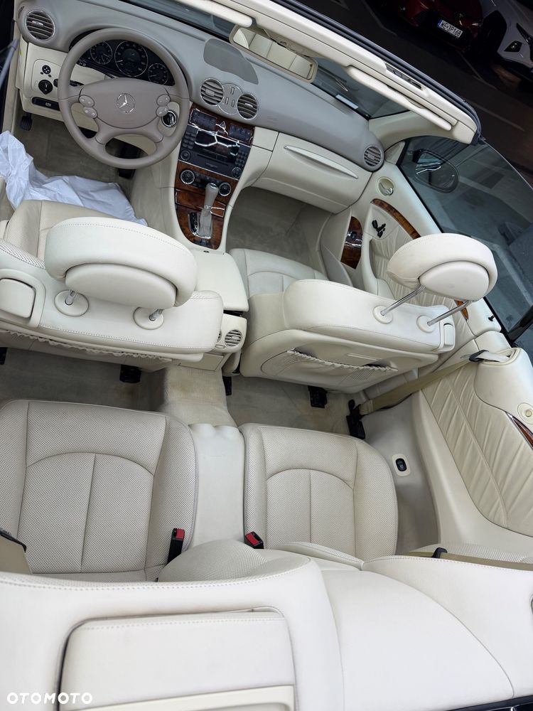 Mercedes-Benz CLK 500 Avantgarde - 16