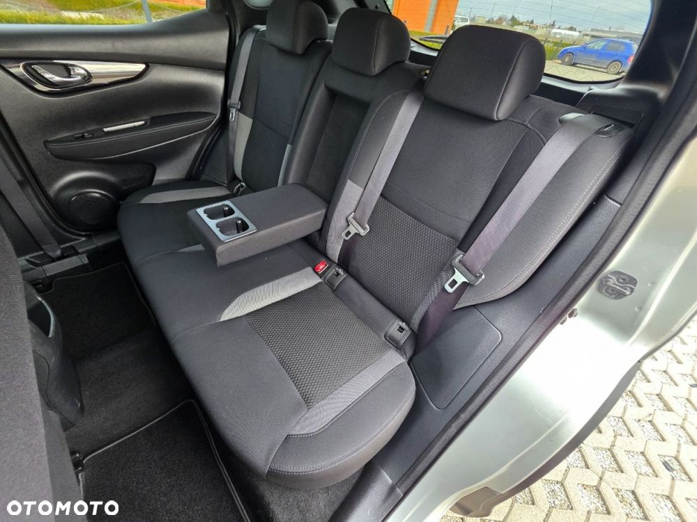 Nissan Qashqai - 23