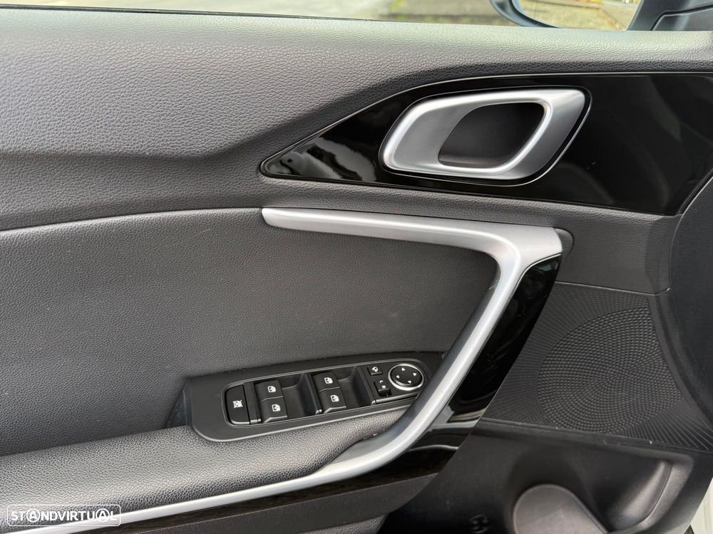 Kia XCeed 1.4 T-GDI Tech+SRF 7DCT - 14