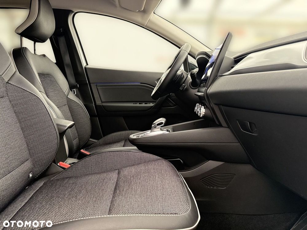 Renault Captur - 26