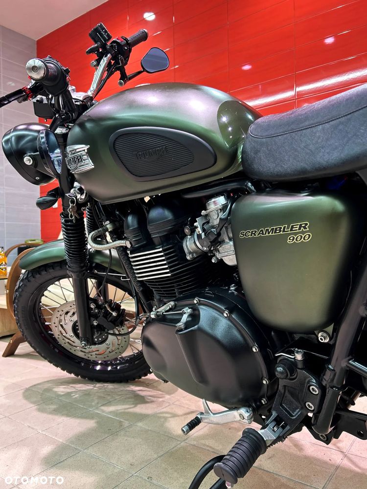 Triumph Scrambler - 16
